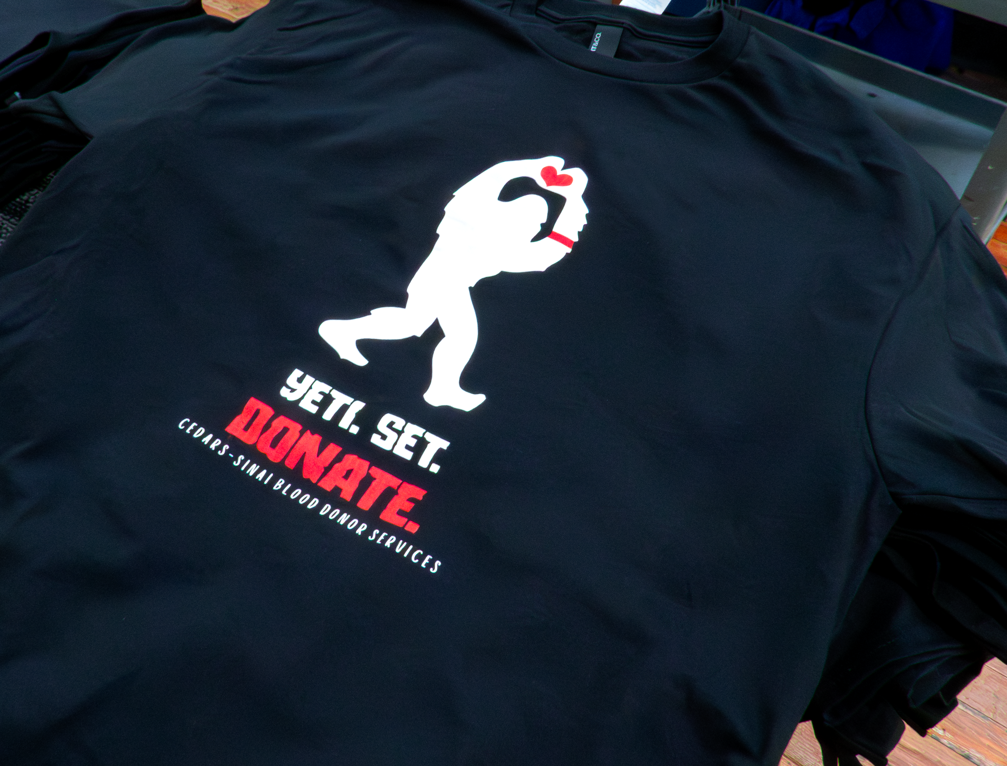 yeti set donate 2.png__PID:8c6ca006-b5b1-4f15-9ffa-2f7fa44307a0